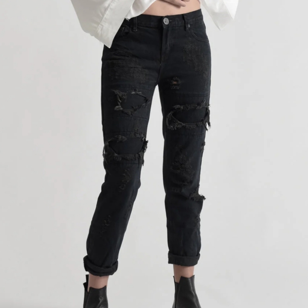 NWT One Teaspoon Fox Black Awesome Baggies Distressed Low Waist size 30